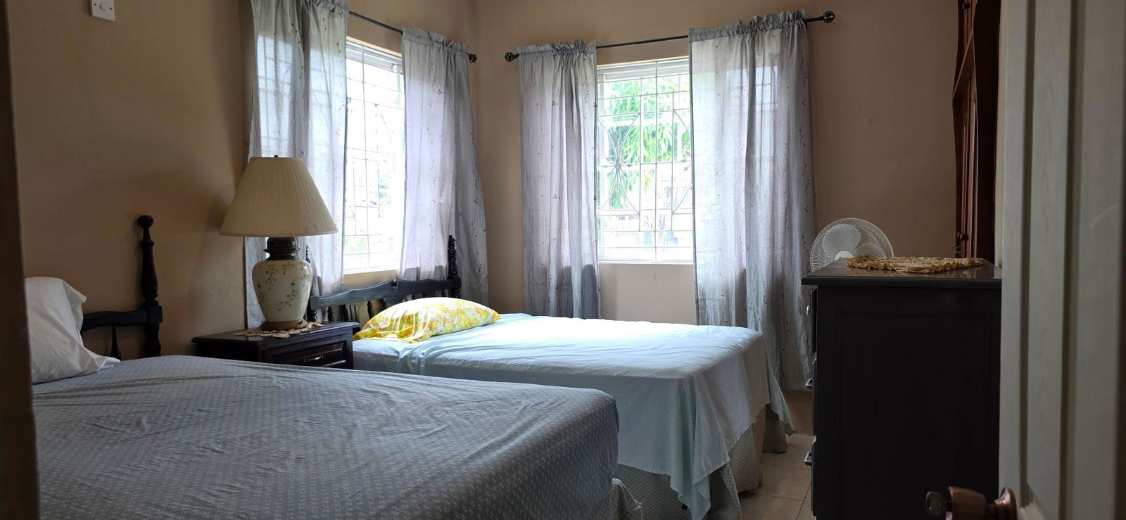 Nineteenth image of B-2f Woodlawn Ave in Kingston 19, St. Andrew, Jamaica - property is For Rent