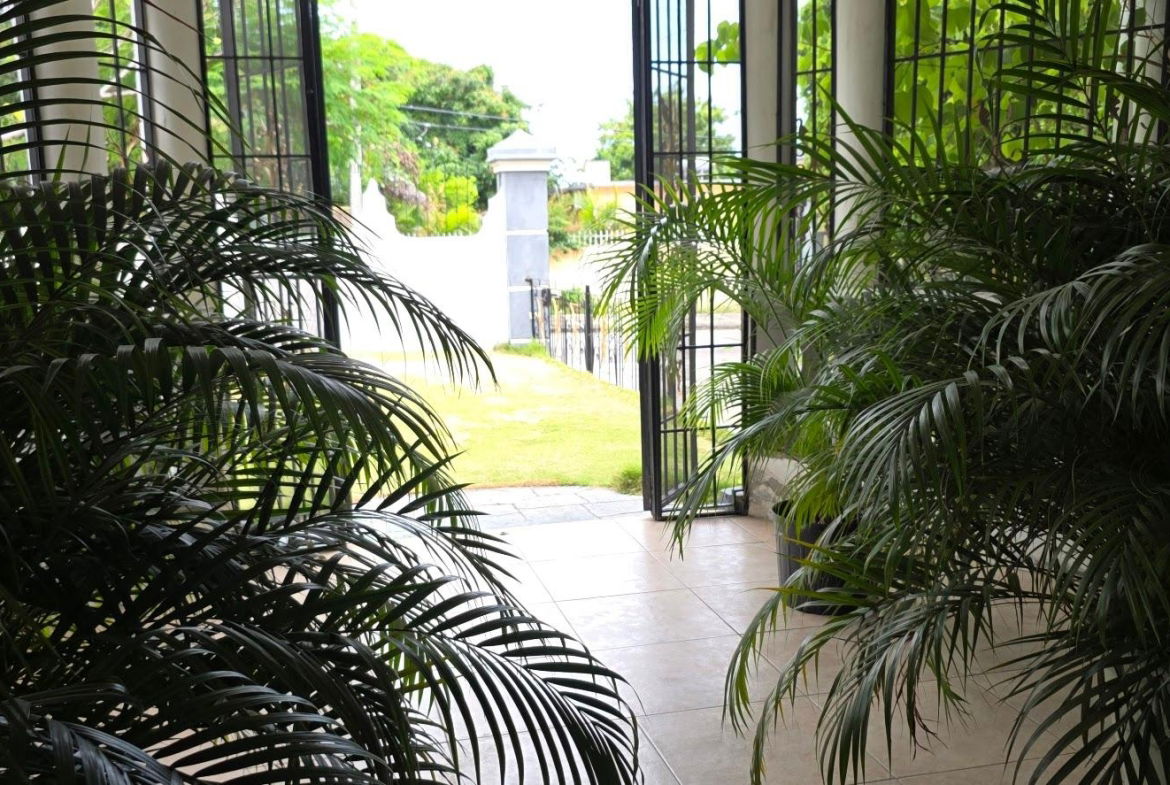 Fourth image of B-2f Woodlawn Ave in Kingston 19, St. Andrew, Jamaica - property is For Rent
