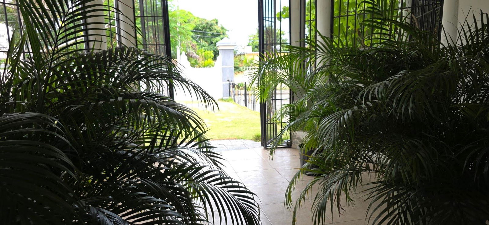 Fourth image of B-2f Woodlawn Ave in Kingston 19, St. Andrew, Jamaica - property is For Rent