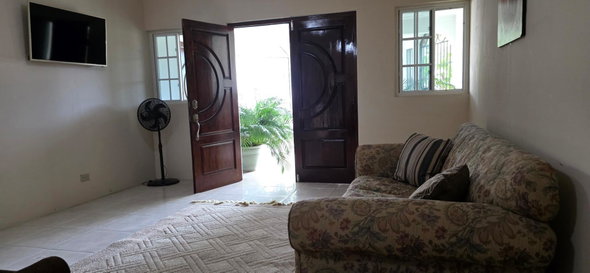 Sixth image of B-2f Woodlawn Ave in Kingston 19, St. Andrew, Jamaica - property is For Rent