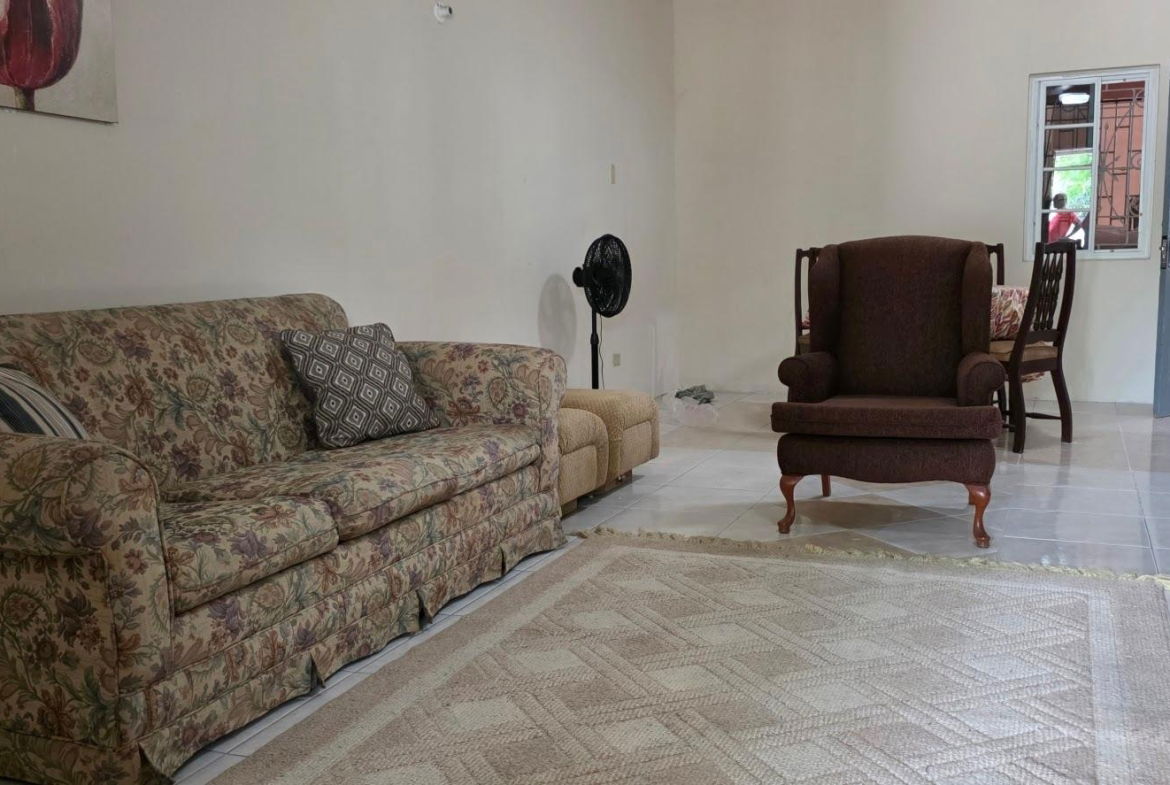 Eighth image of B-2f Woodlawn Ave in Kingston 19, St. Andrew, Jamaica - property is For Rent