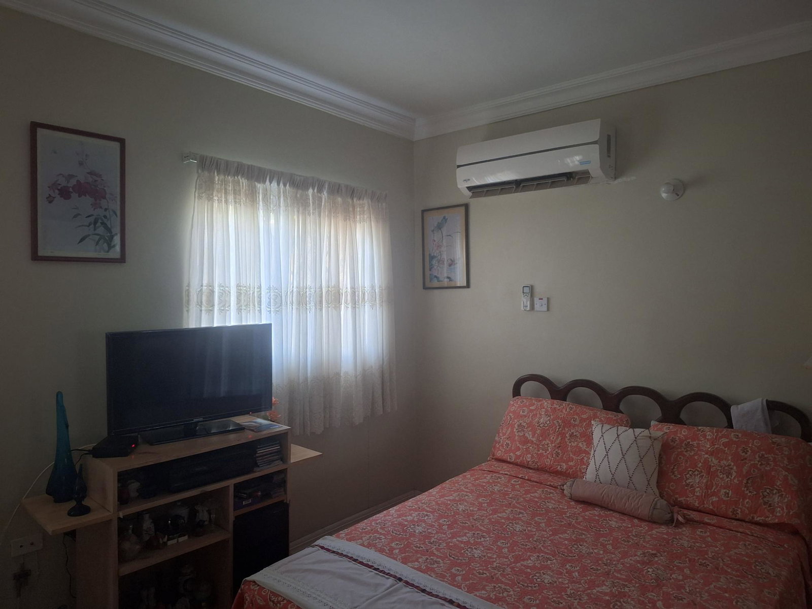 Fifth image of 1-3 Leicester Avenue in Kingston 8, St. Andrew, Jamaica - property is For Sale