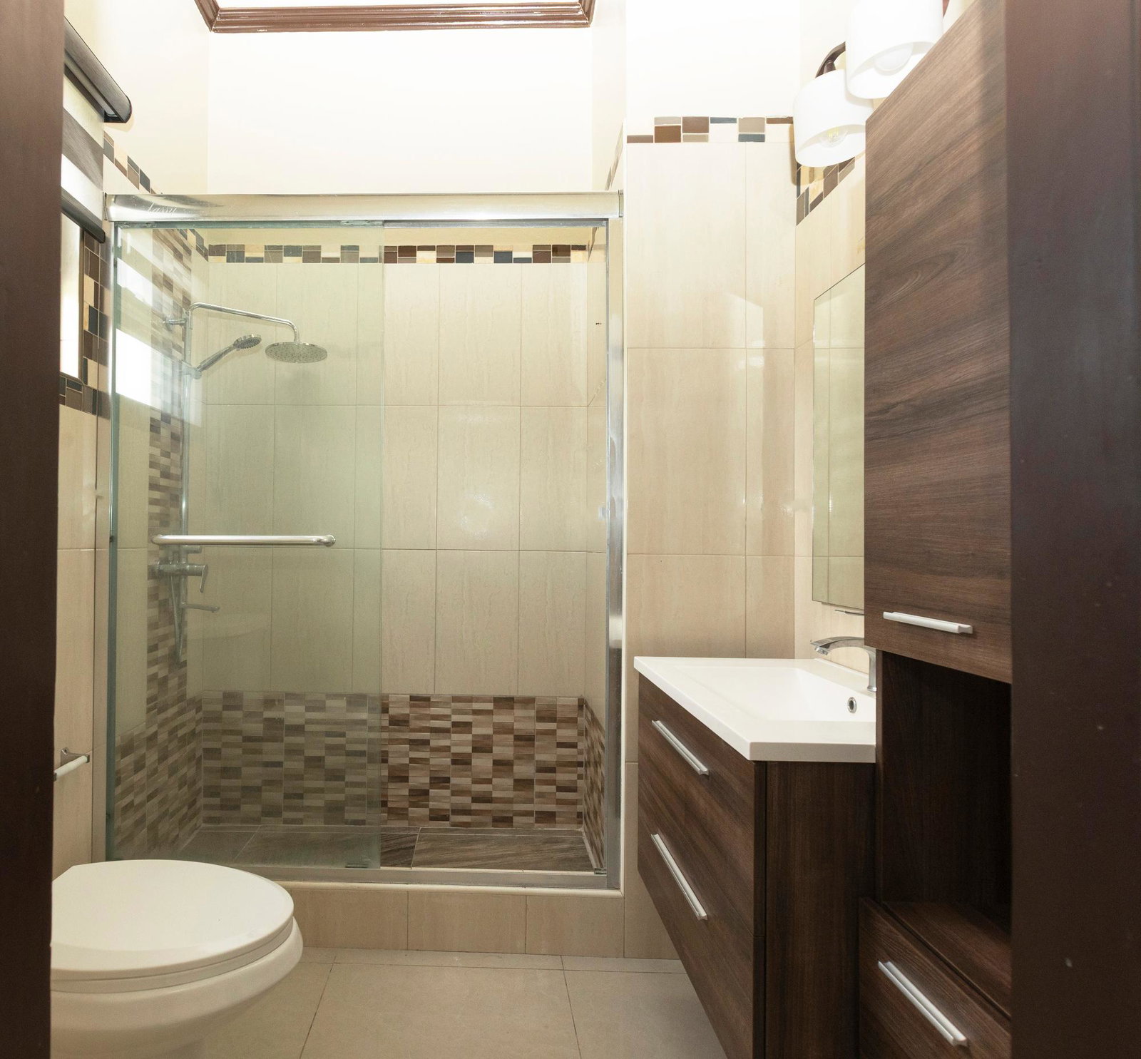 Fourteenth image of 4-24 Knightsdale Drive in Kingston 19, St. Andrew, Jamaica - property is For Sale