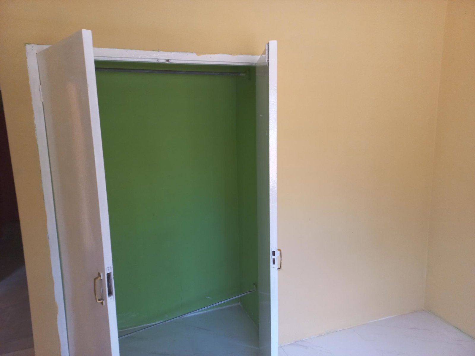 Spacious-2-Bedroom-Flat-for-Rent-in-St.-Catherine-Jamaica-2-48-Stuart-Avenue Eighth image of 2-48 Stuart Avenue in Spanish Town, St. Catherine, Jamaica - property is For Rent
