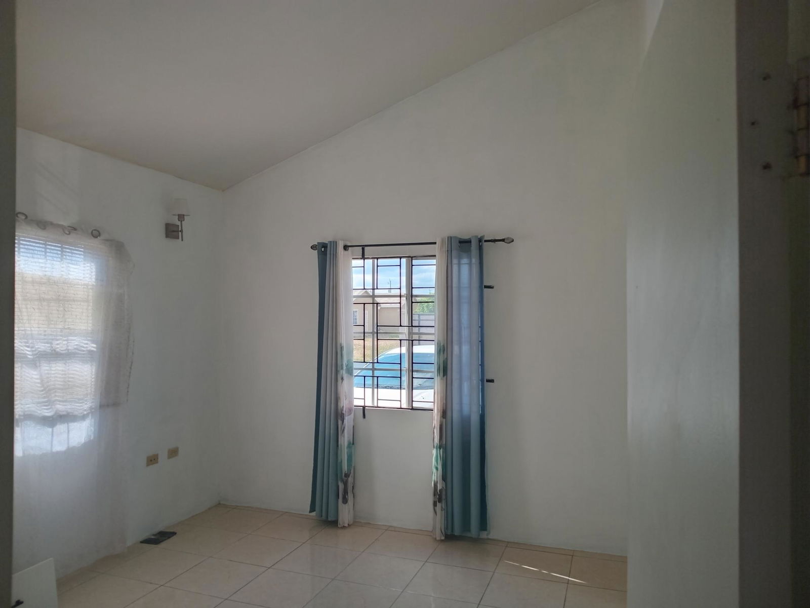 Fourth image of 661-5 Island Crescent in Phoenix Park, St. Catherine, Jamaica - property is For Rent