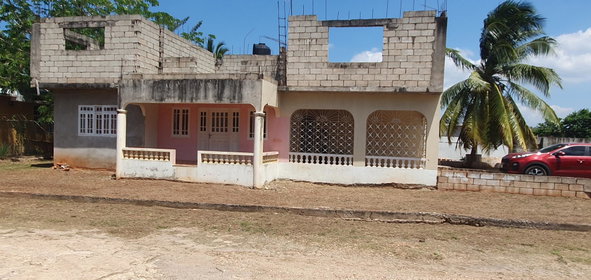 Second image of 4 Rickman Avenue in Spanish Town, St. Catherine, Jamaica - property is For Sale
