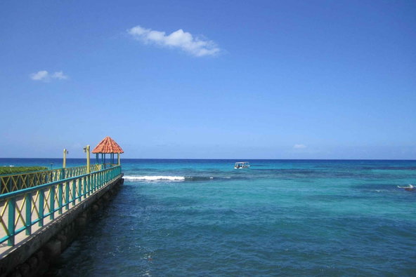 First image of 113- 116 Main Street in Runaway Bay, St. Ann, Jamaica - property is For Rent