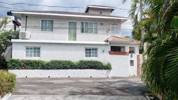 Second image of th 9-3a Waterloo Avenue in Kingston 10, St. Andrew, Jamaica - property is For Rent