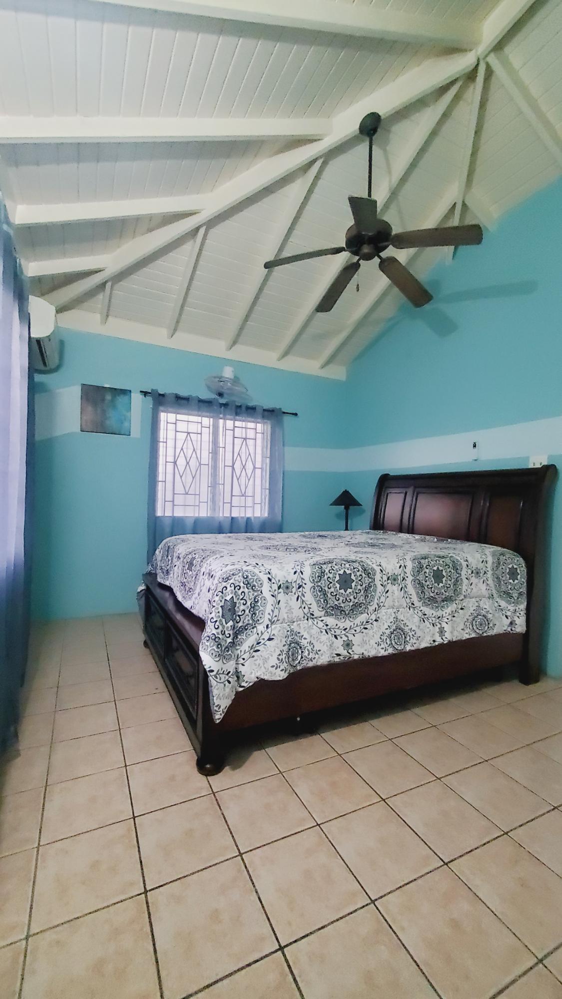 Twenty-First image of th 9-3a Waterloo Avenue in Kingston 10, St. Andrew, Jamaica - property is For Rent