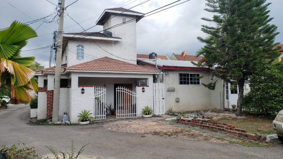 First image of th 9-3a Waterloo Avenue in Kingston 10, St. Andrew, Jamaica - property is For Rent