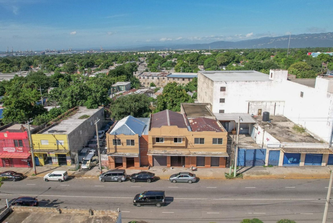 Second image of 27 Slipe Road in Kingston 5, St. Andrew, Jamaica - property is For Rent