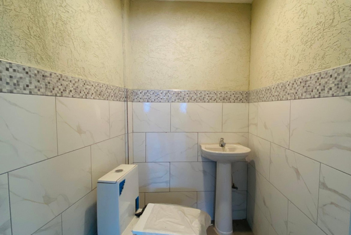 Seventh image of Unit #3-116 Maxfield Avenue in Kingston 10, St. Andrew, Jamaica - property is For Rent