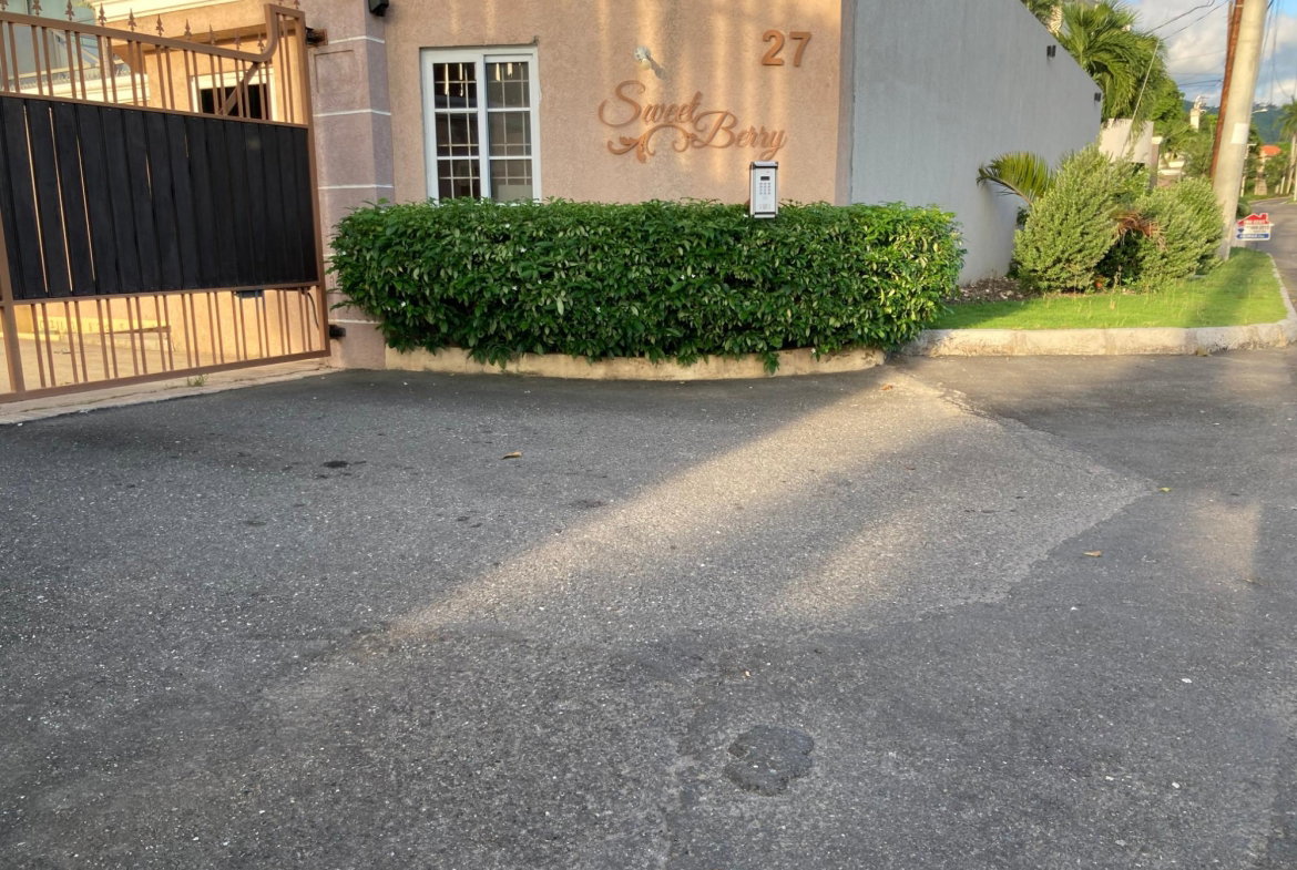 Seventh image of 9-27 Salisbury Avenue in Kingston 6, St. Andrew, Jamaica - property is For Sale