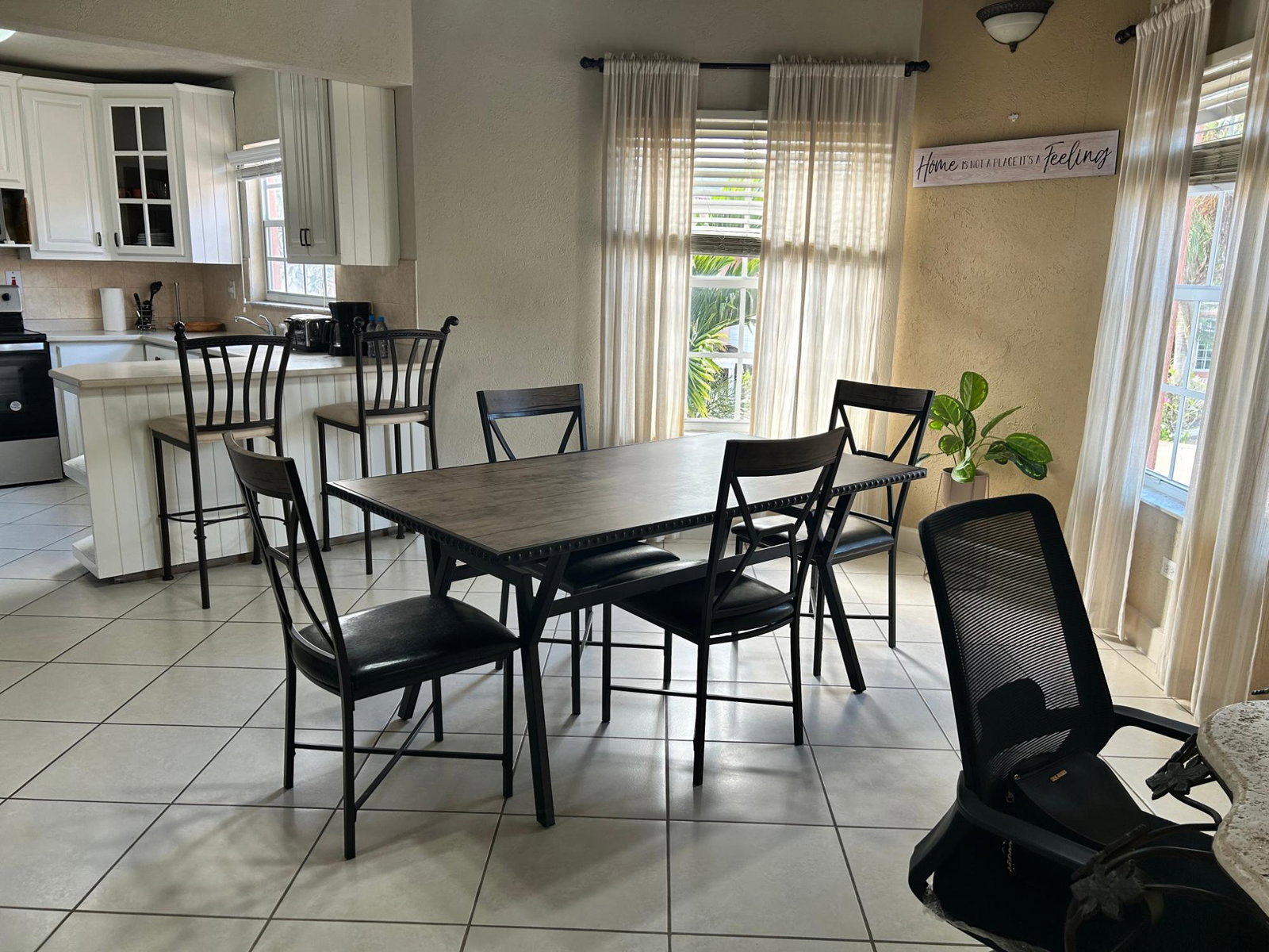 Spacious-3-Bedroom-Apartment-for-Sale-in-Tuscany-Place-Ironshore-Montego-Bay Thirteenth image of 12-1083 Taylor Road in Ironshore, St. James, Jamaica - property is For Sale