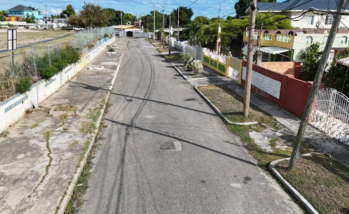 Ninth image of 15 Cove Avenue, Harbour View in Kingston 17, St. Andrew, Jamaica - property is For Sale
