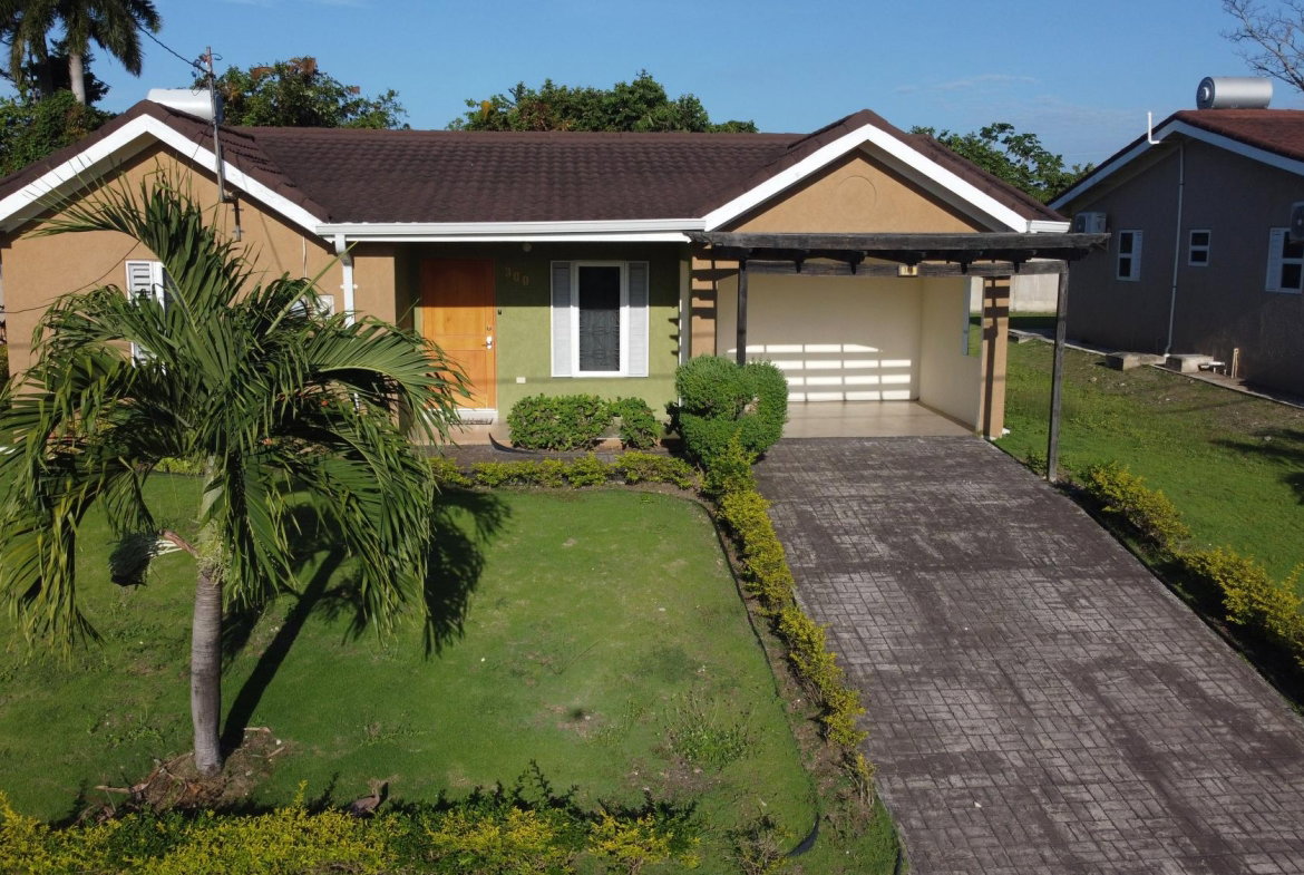 Nineteenth image of 300 Drax Hall Manor, Ph. 4 in Drax Hall Estate, St. Ann, Jamaica - property is For Rent