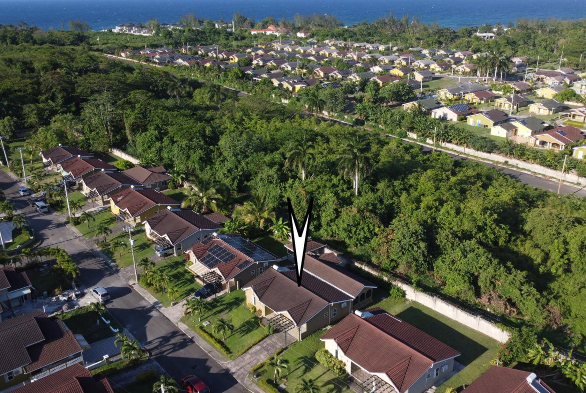 Twenty-Fourth image of 300 Drax Hall Manor, Ph. 4 in Drax Hall Estate, St. Ann, Jamaica - property is For Rent