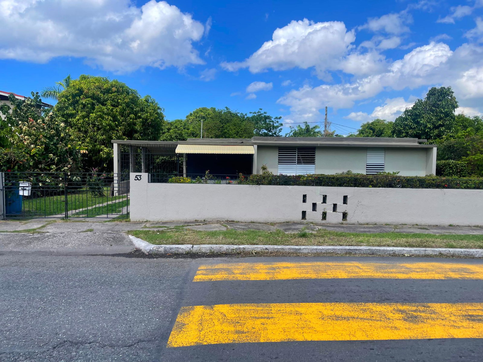 Second image of 53 Garden Boulevard in Kingston 6, St. Andrew, Jamaica - property is For Rent