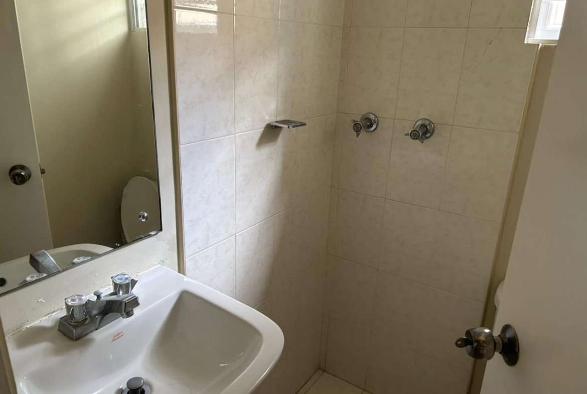 Seventeenth image of Th# 5-1 Upper Carmel Close in Kingston 8, St. Andrew, Jamaica - property is For Rent
