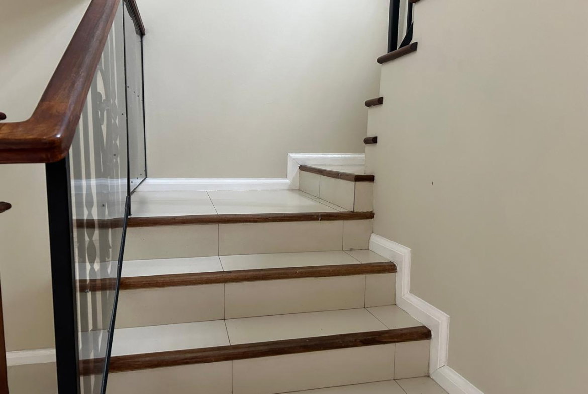 Twentieth image of Th# 5-1 Upper Carmel Close in Kingston 8, St. Andrew, Jamaica - property is For Rent