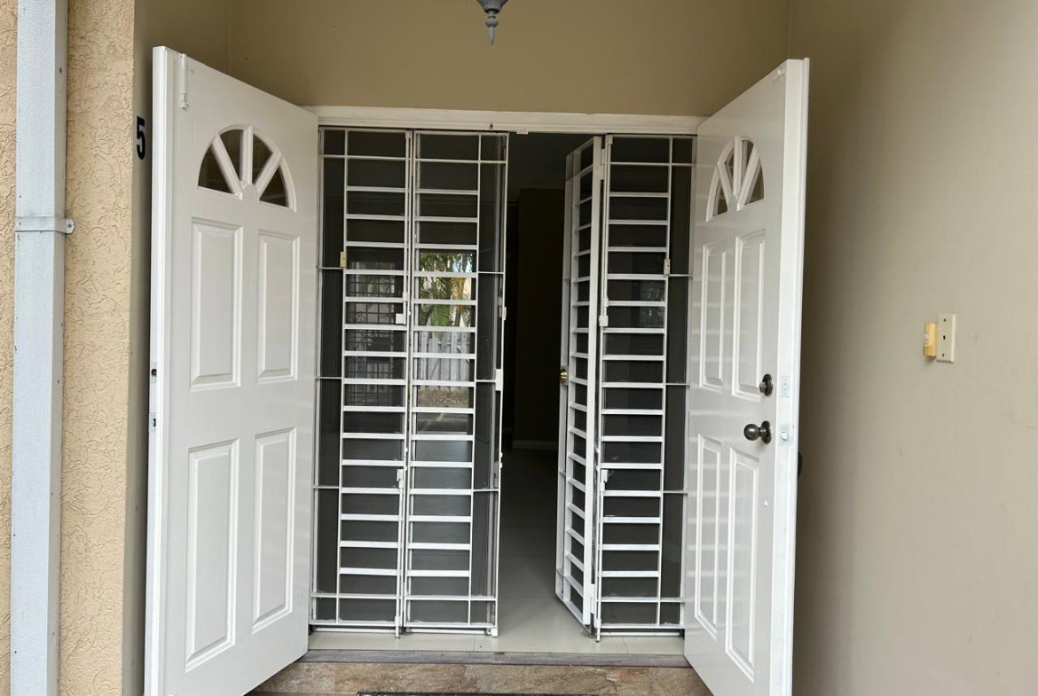 Sixth image of Th# 5-1 Upper Carmel Close in Kingston 8, St. Andrew, Jamaica - property is For Rent