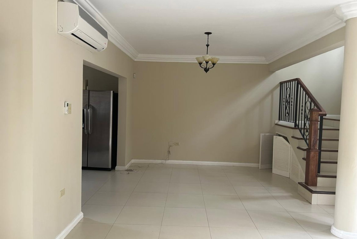 Tenth image of Th# 5-1 Upper Carmel Close in Kingston 8, St. Andrew, Jamaica - property is For Rent