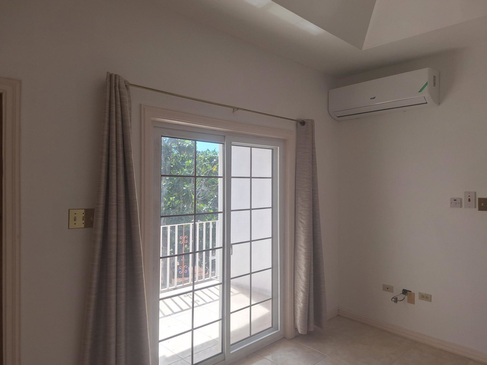Thirteenth image of 1-5 Astoria Drive in Kingston 19, St. Andrew, Jamaica - property is For Rent
