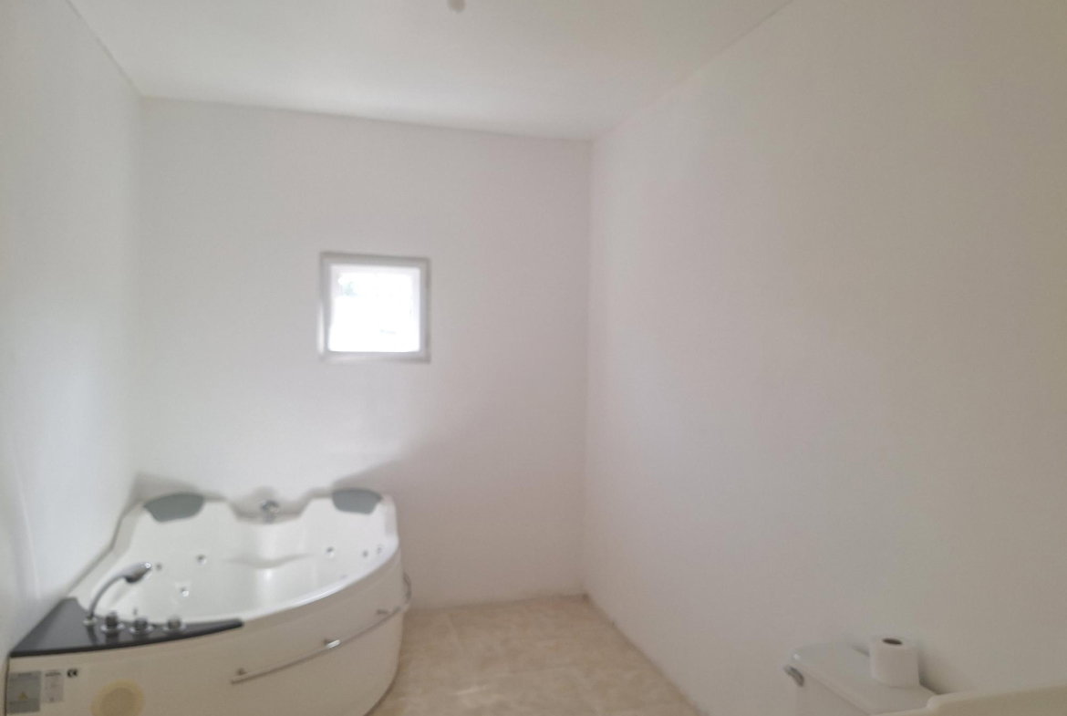 Fourteenth image of 1-5 Astoria Drive in Kingston 19, St. Andrew, Jamaica - property is For Rent