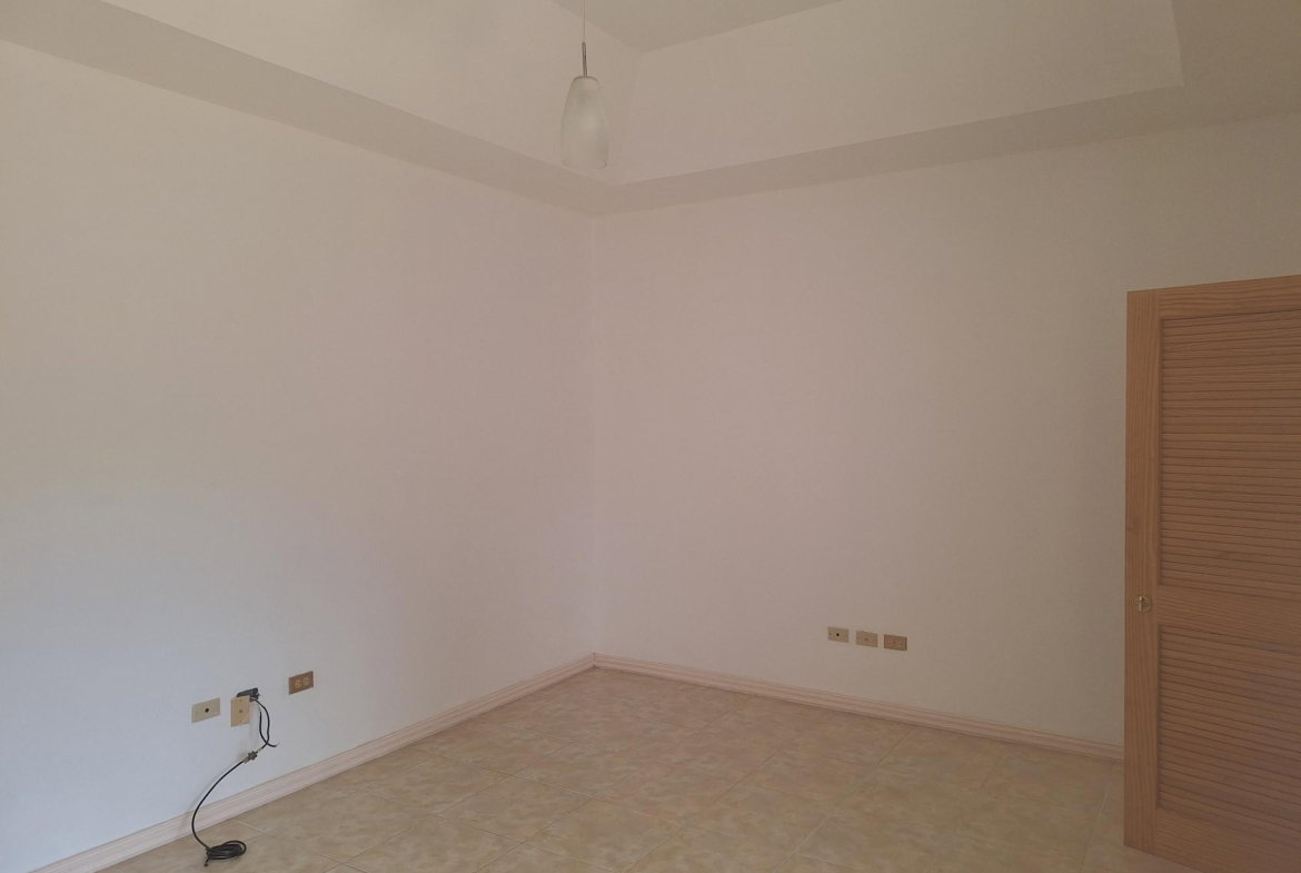Sixteenth image of 1-5 Astoria Drive in Kingston 19, St. Andrew, Jamaica - property is For Rent