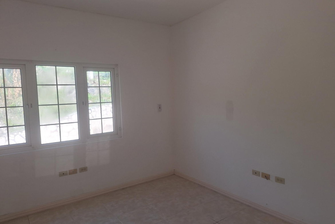Seventeenth image of 1-5 Astoria Drive in Kingston 19, St. Andrew, Jamaica - property is For Rent