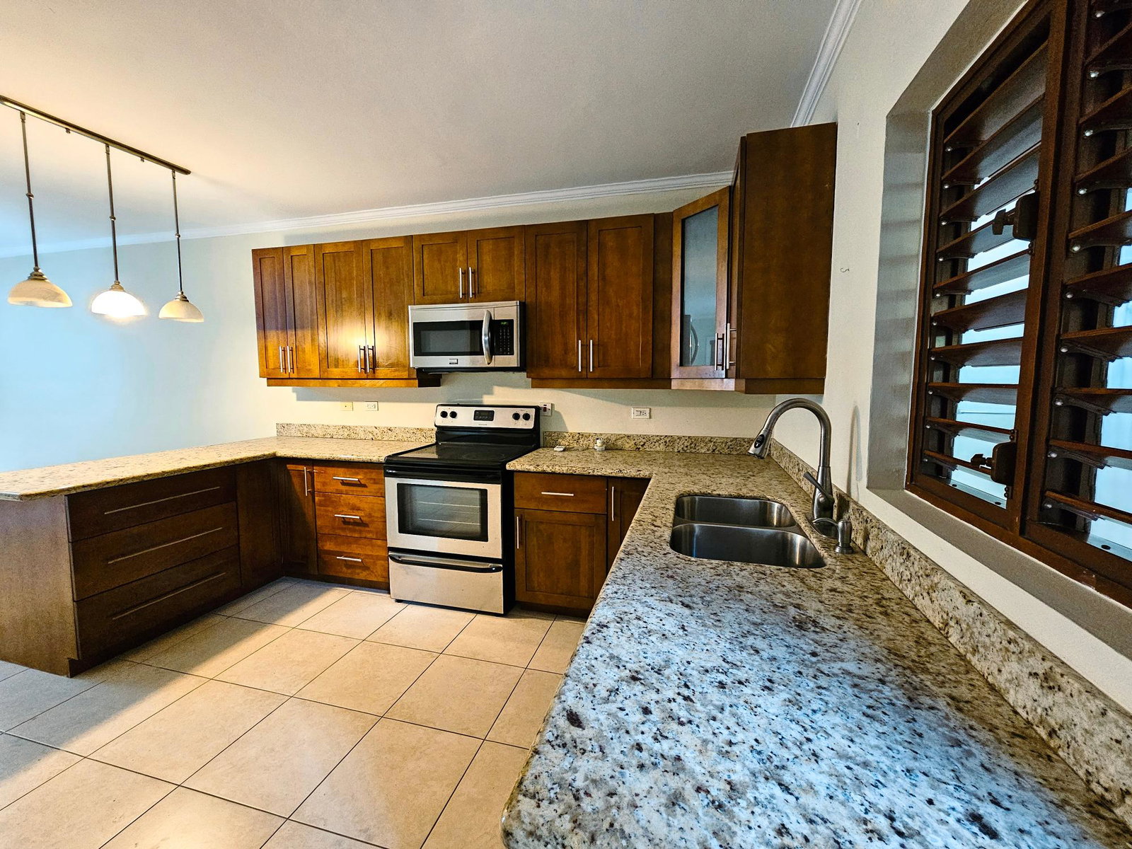 Twelfth image of 19-11 Waterworks Road in Kingston 8, St. Andrew, Jamaica - property is For Sale