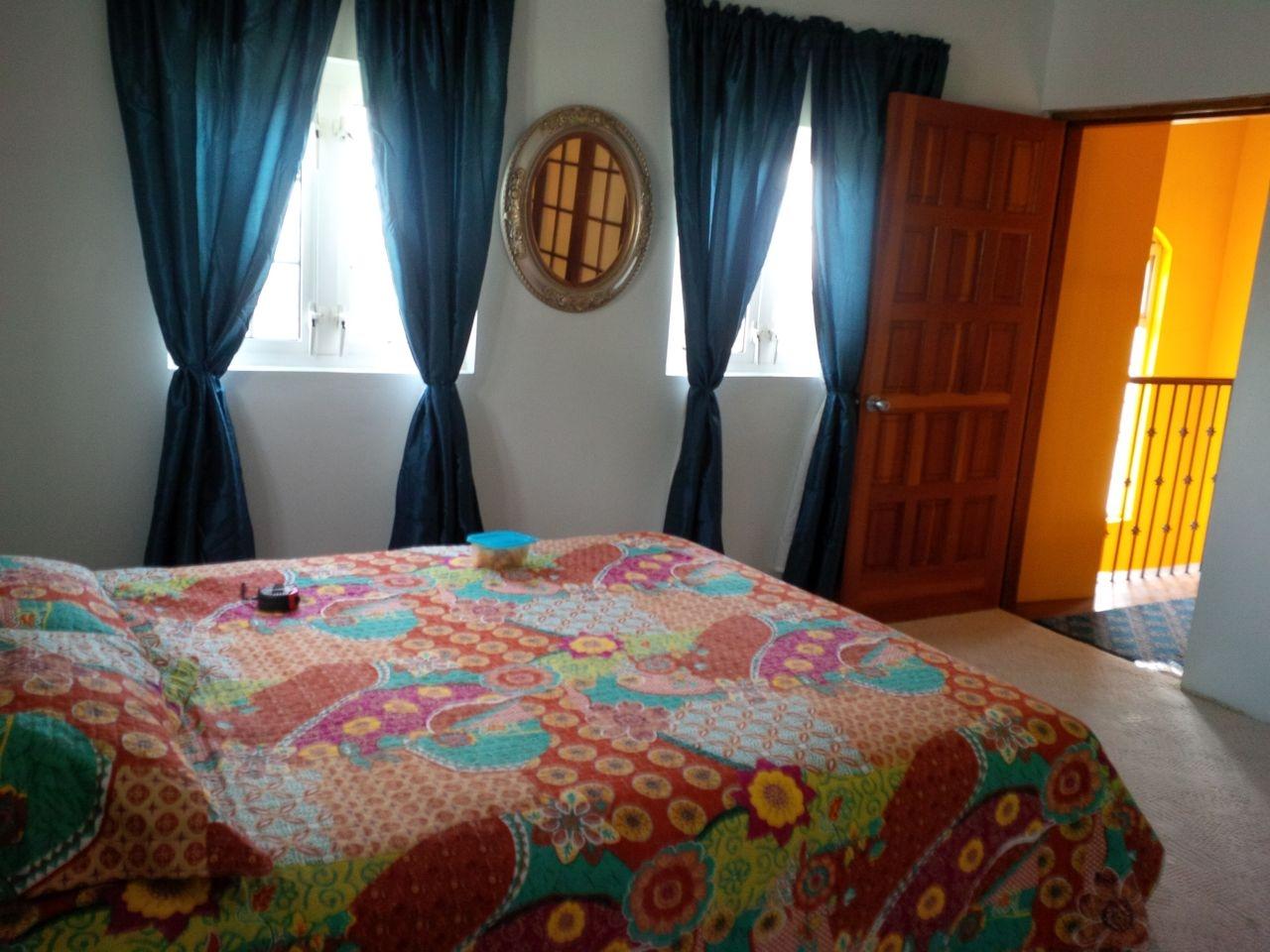 Spacious-4-Bedroom-Family-Home-for-Rent-in-Ingleside-Mandeville-Jamaica Tenth image of 6 Orange Avenue Mandeville in Mandeville, Manchester, Jamaica - property is For Rent
