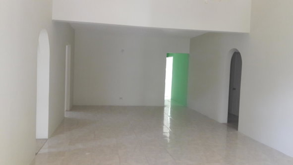 Fifth image of 14 Adelphi Gardens in ADELPHI GARDEN, St. James, Jamaica - property is For Rent