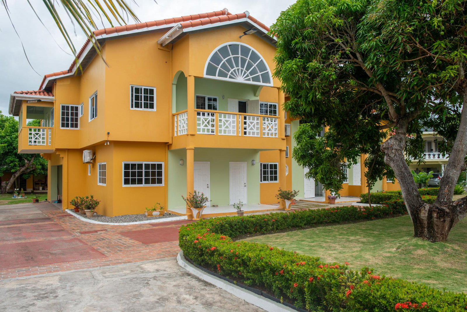 Fourth image of 95 Riviera Blvd. in Jamaica Beach, St. Mary, Jamaica - property is For Rent