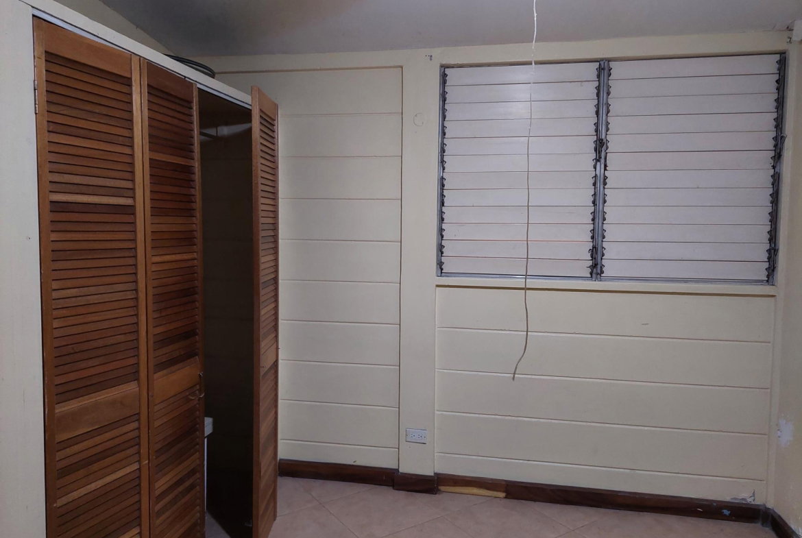 Fourteenth image of 2 Liguanea Place in Kingston 6, St. Andrew, Jamaica - property is For Rent