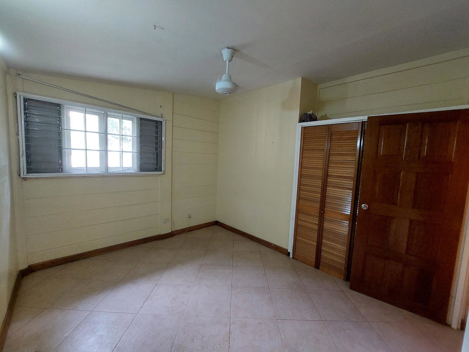 Spacious-4-Bedroom-House-for-Rent-in-Liguanea-St.-Andrew-Jamaica Eighteenth image of 2 Liguanea Place in Kingston 6, St. Andrew, Jamaica - property is For Rent