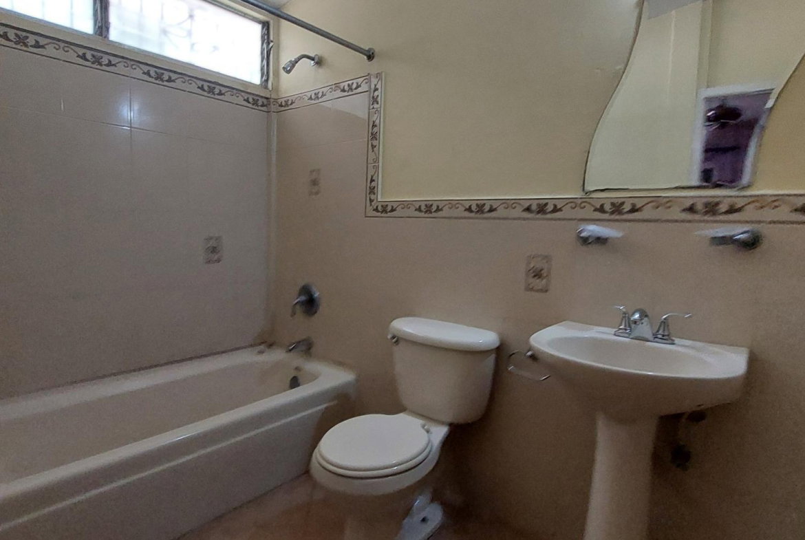 Twenty-First image of 2 Liguanea Place in Kingston 6, St. Andrew, Jamaica - property is For Rent