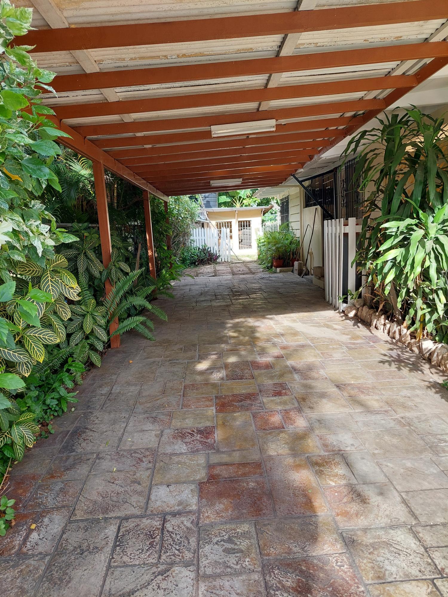 Spacious-4-Bedroom-House-for-Rent-in-Liguanea-St.-Andrew-Jamaica Twenty-Fifth image of 2 Liguanea Place in Kingston 6, St. Andrew, Jamaica - property is For Rent