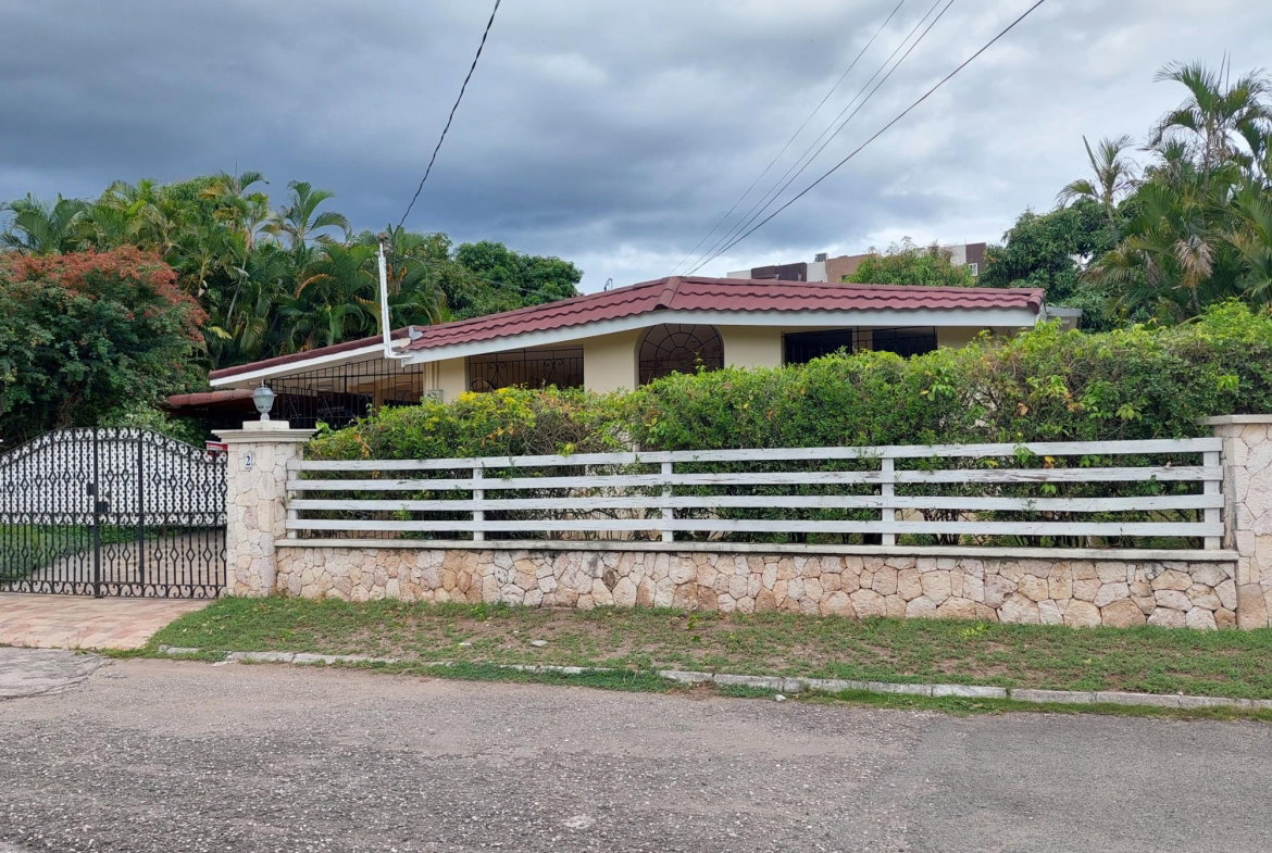 Twenty-Eighth image of 2 Liguanea Place in Kingston 6, St. Andrew, Jamaica - property is For Rent