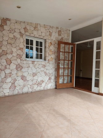 Fifth image of 2 Liguanea Place in Kingston 6, St. Andrew, Jamaica - property is For Rent