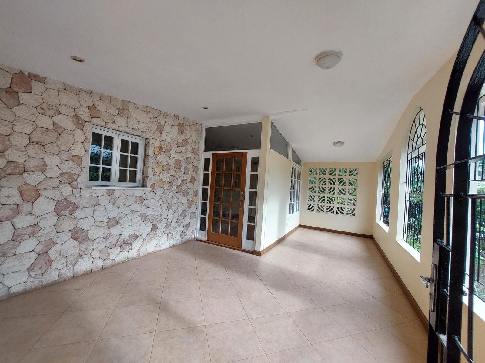 Spacious-4-Bedroom-House-for-Rent-in-Liguanea-St.-Andrew-Jamaica Sixth image of 2 Liguanea Place in Kingston 6, St. Andrew, Jamaica - property is For Rent