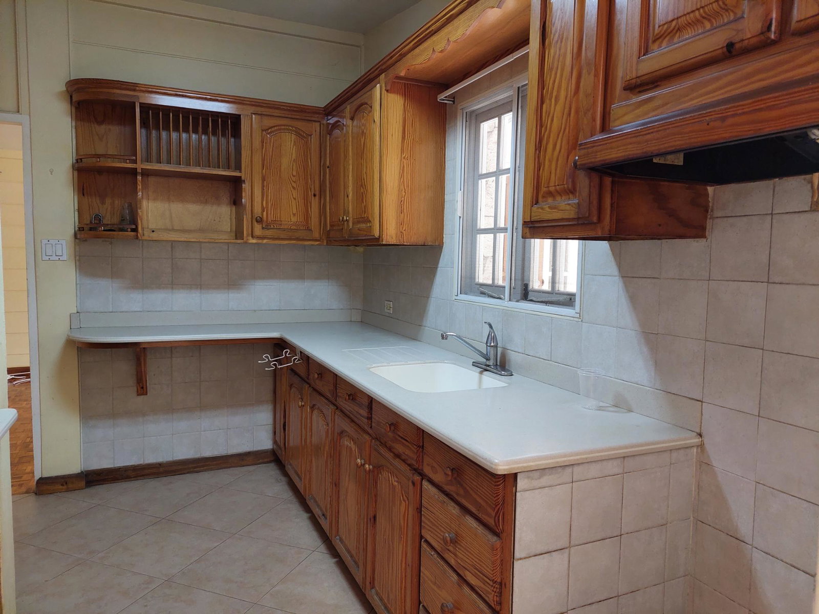 Spacious-4-Bedroom-House-for-Rent-in-Liguanea-St.-Andrew-Jamaica Ninth image of 2 Liguanea Place in Kingston 6, St. Andrew, Jamaica - property is For Rent