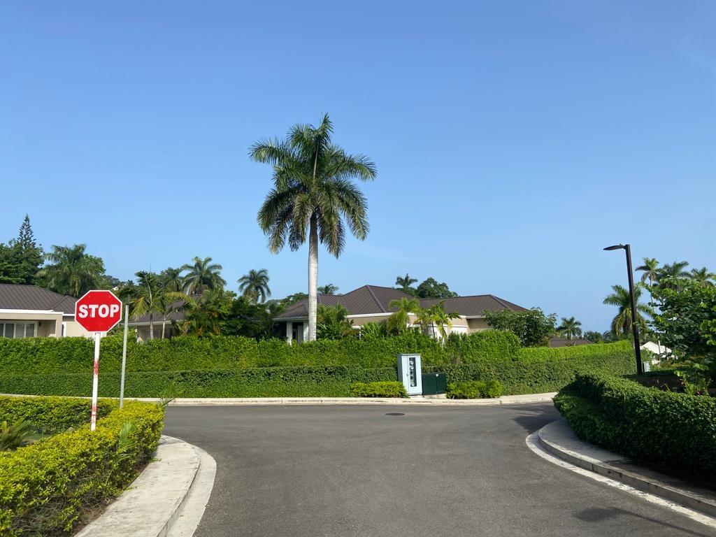Second image of 46 Palm Dr, Tara Estates, re in Reading, St. James, Jamaica - property is For Rent