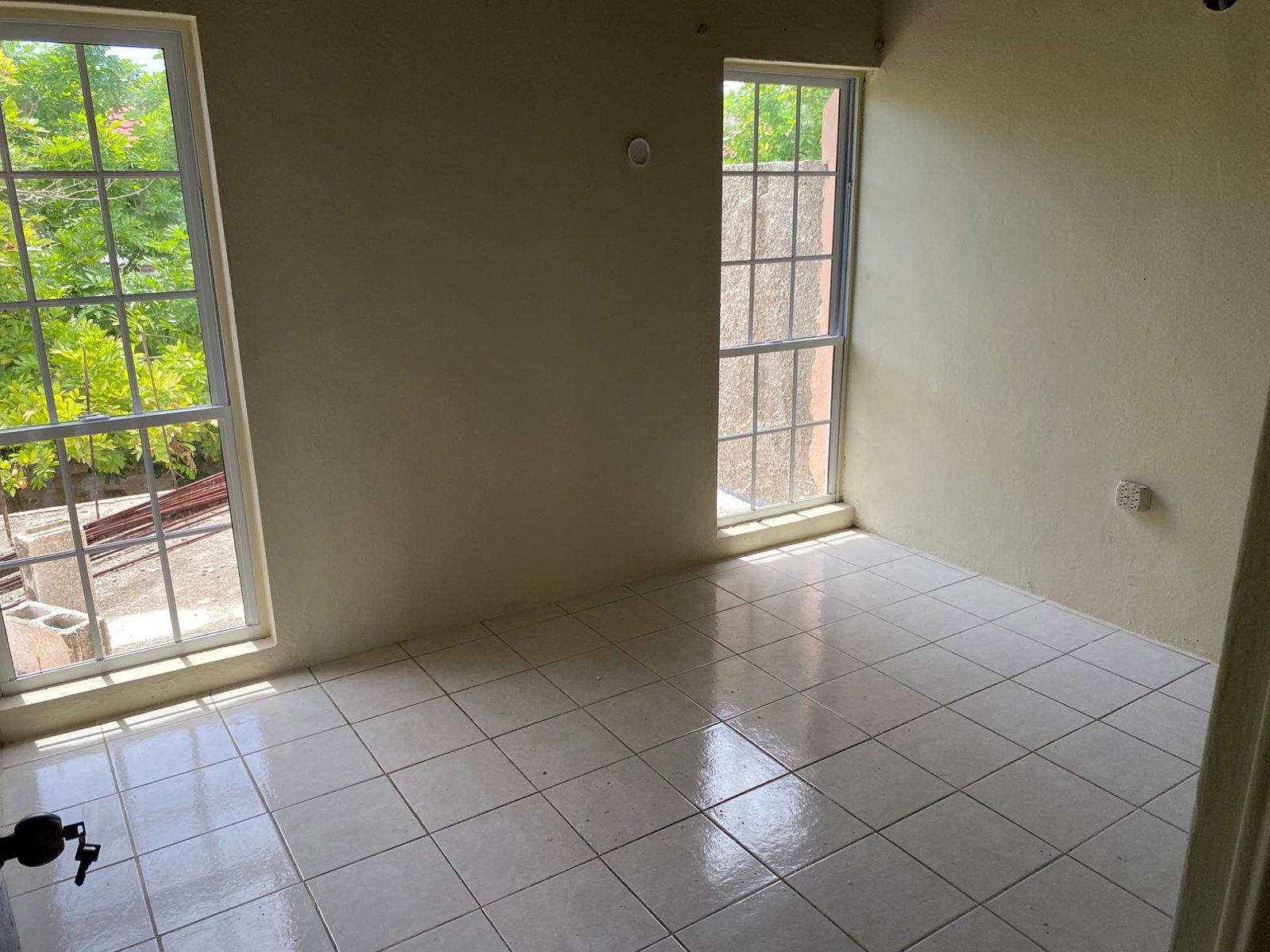 Spacious-4-Bedroom-House-for-Sale-in-Garveymeade-Portmore-St.-Catherine Eleventh image of 193 Canal Drive in Garveymeade, St. Catherine, Jamaica - property is For Sale