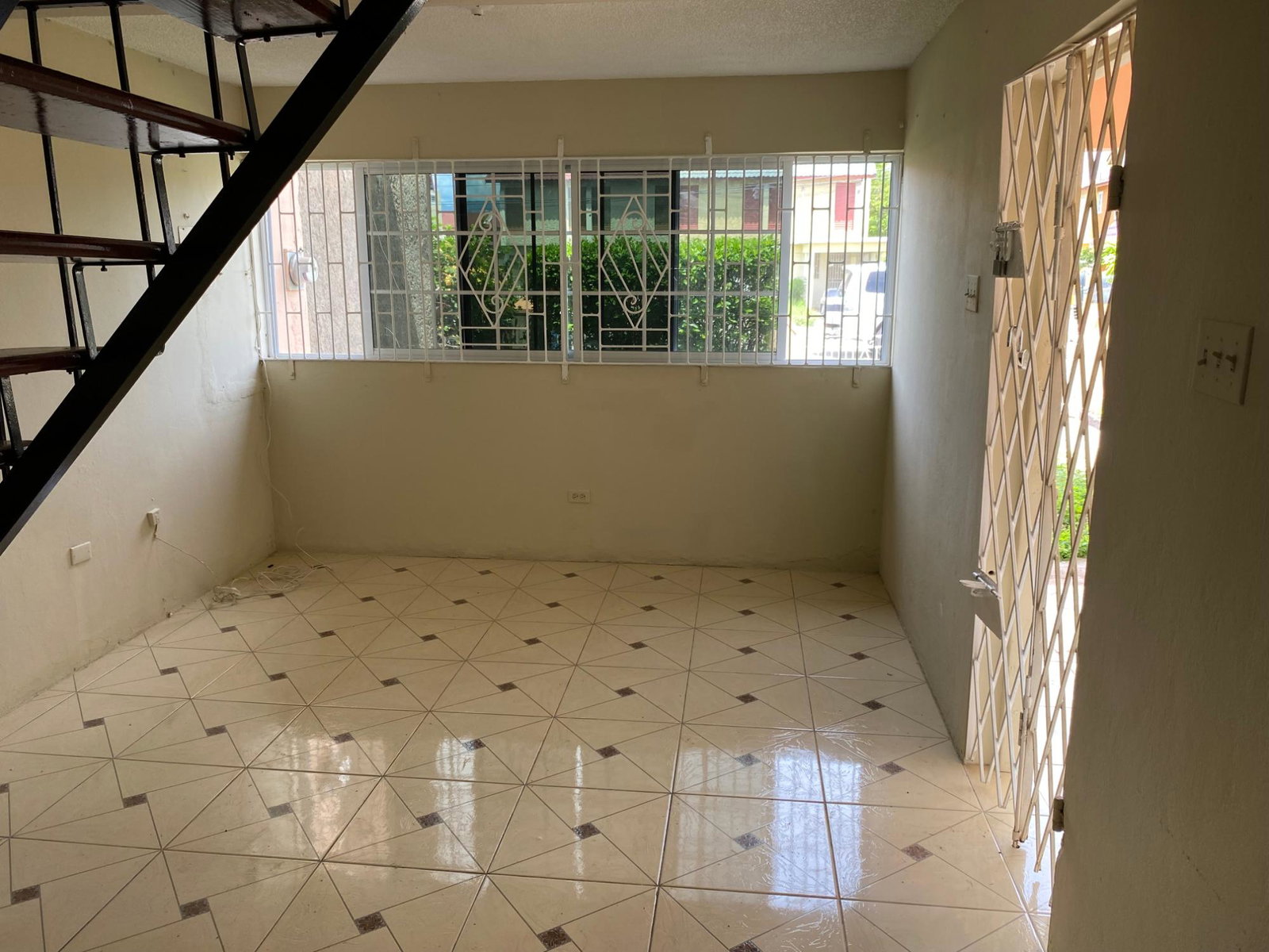 Spacious-4-Bedroom-House-for-Sale-in-Garveymeade-Portmore-St.-Catherine Seventh image of 193 Canal Drive in Garveymeade, St. Catherine, Jamaica - property is For Sale