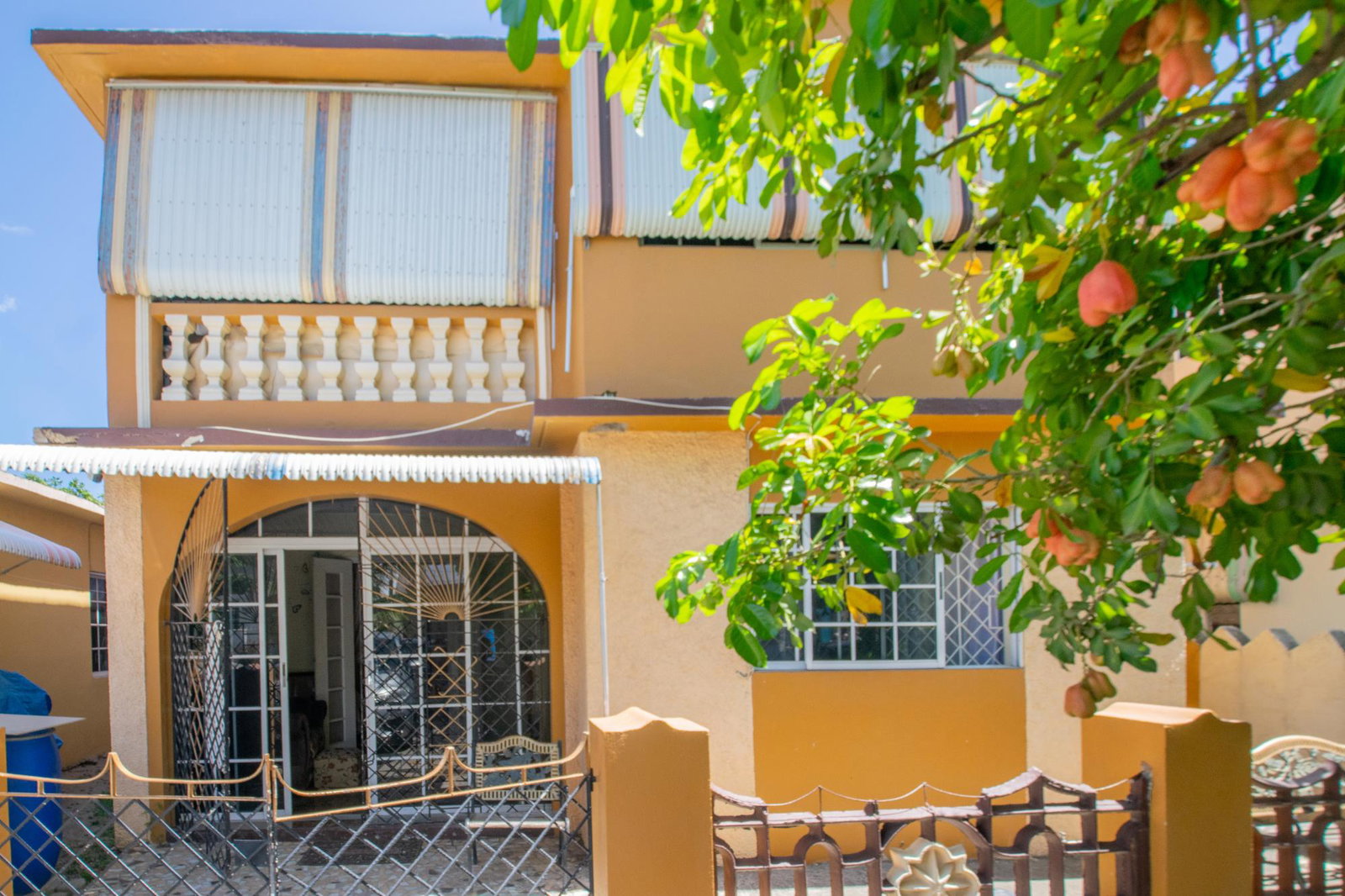 Spacious-4-Bedroom-House-for-Sale-in-Greater-Portmore-St.-Catherine Second image of 325 South East Fifth Street in Greater Portmore, St. Catherine, Jamaica - property is For Sale