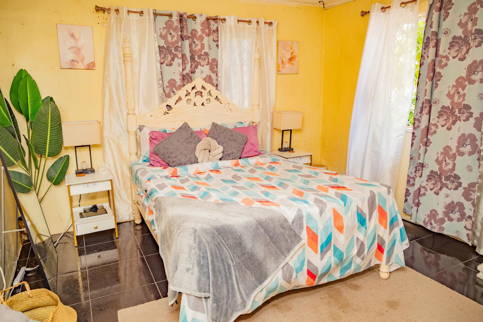 Spacious-4-Bedroom-House-for-Sale-in-Greater-Portmore-St.-Catherine Sixteenth image of 325 South East Fifth Street in Greater Portmore, St. Catherine, Jamaica - property is For Sale