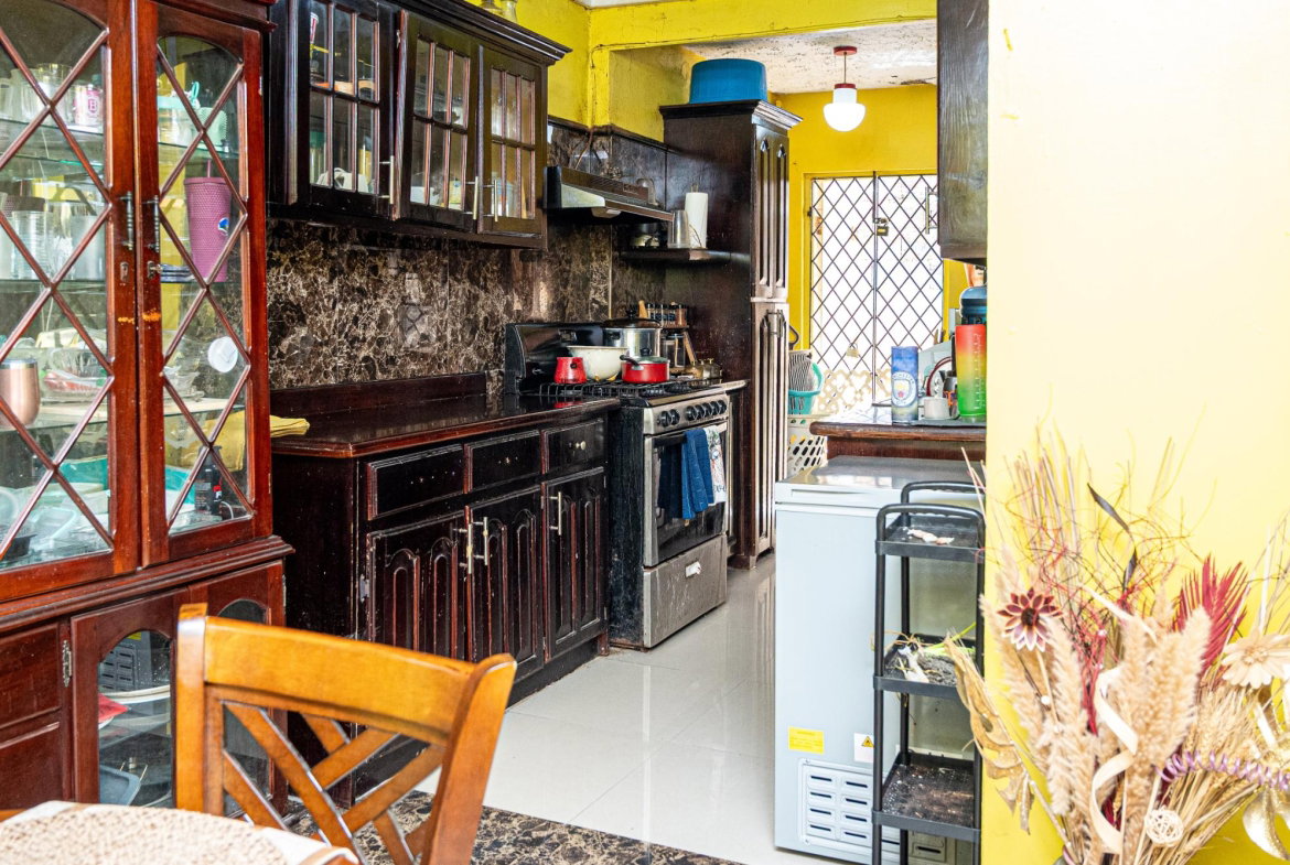 Seventh image of 325 South East Fifth Street in Greater Portmore, St. Catherine, Jamaica - property is For Sale