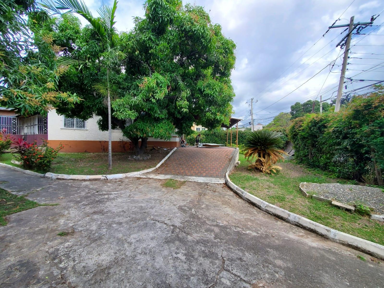 Spacious-4-Bedroom-House-for-Sale-in-St.-Andrew-Jamaica-28-Merrivale Third image of 28 Merrivale in Kingston 8, St. Andrew, Jamaica - property is For Sale