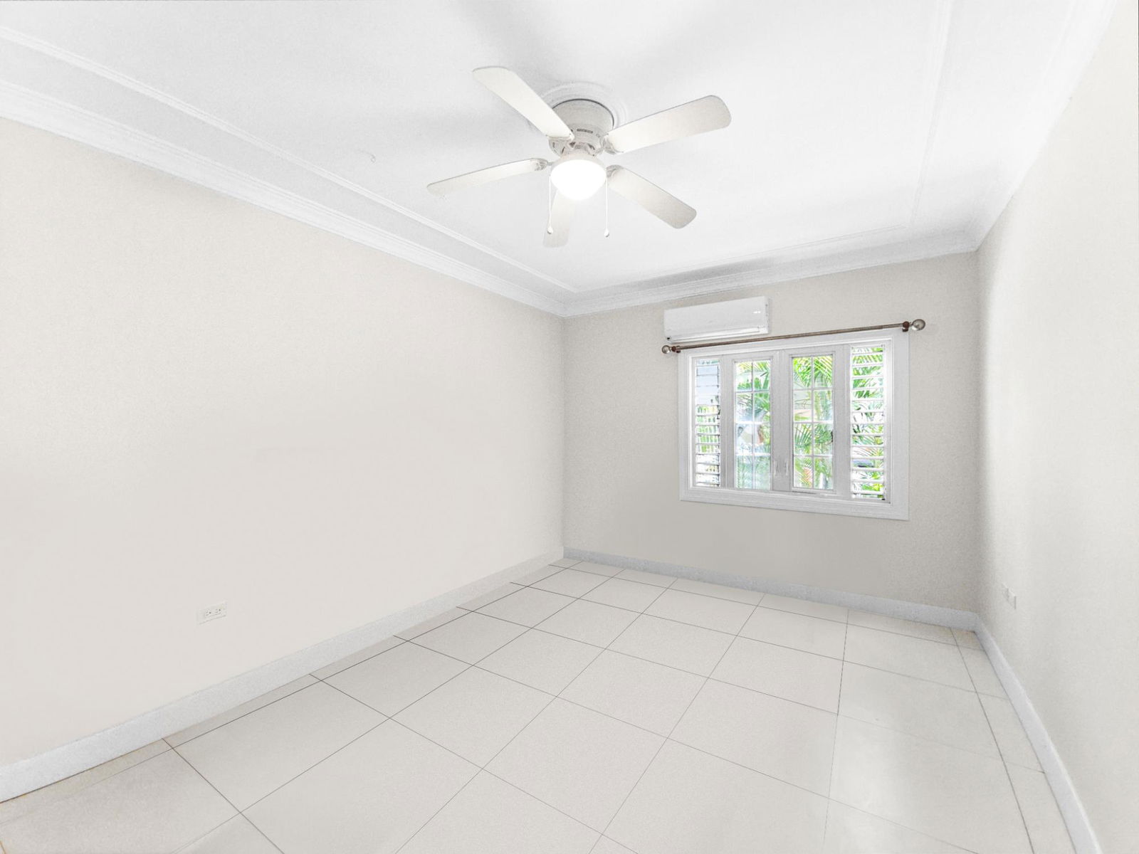 Ninth image of 13-1c Norbrook Road in Kingston 8, St. Andrew, Jamaica - property is For Rent